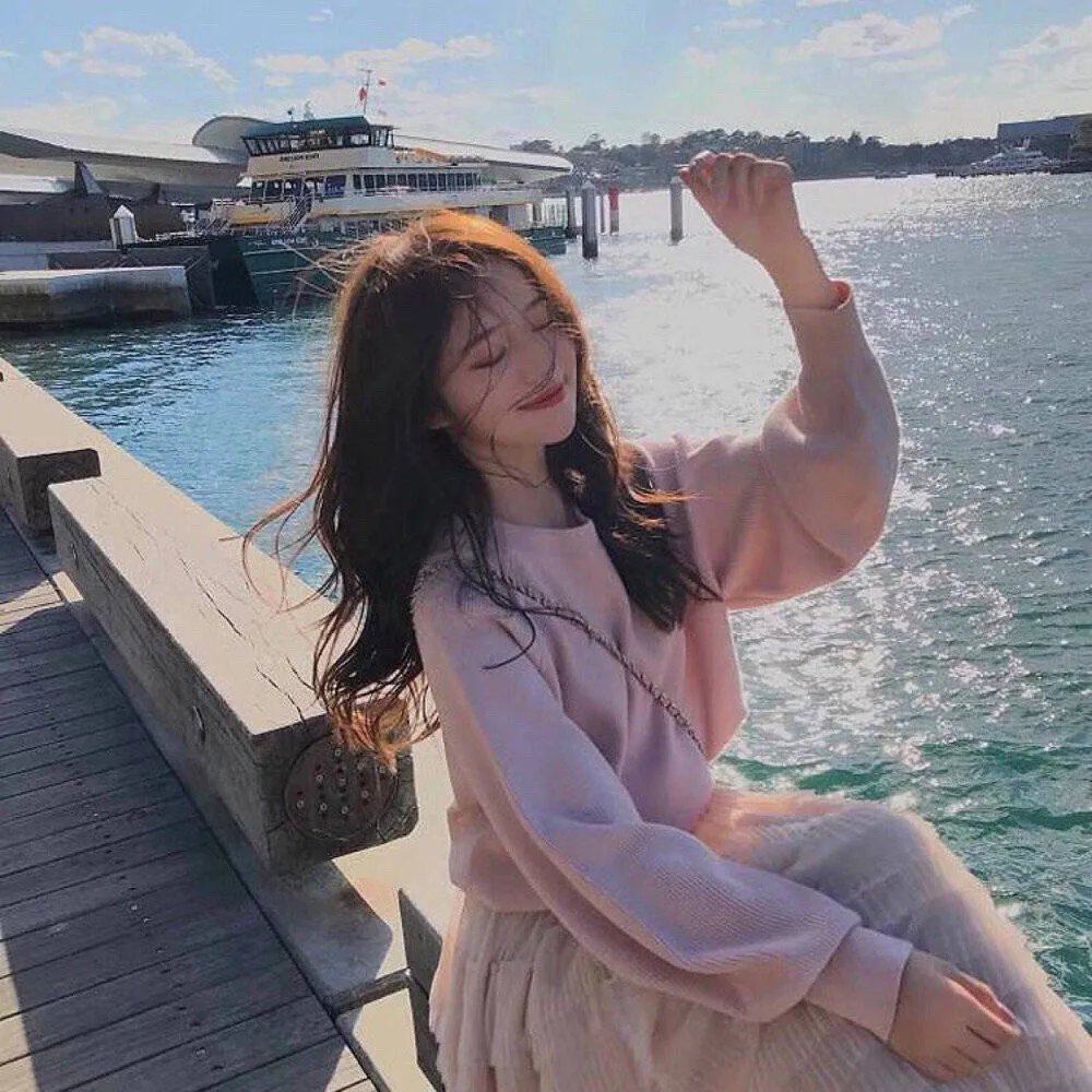 四月的女儿